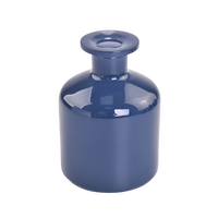 Diffuseur de parfum en verre bleu personnalisé avec parfum premium, senteur fraîche, emballé pour une utilisation au bureau
