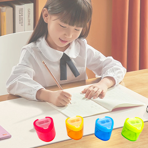 Taille-crayon en plastique personnalisé en gros actionné pour le type de crayons - Product Image 5
