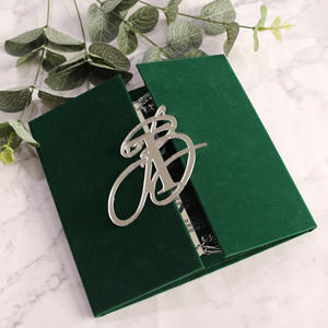 2026 Fancy Luxury Green Velvet Hardcover Wedding Invitation Laser Cutting Silver <b>Mirror</b> <b>Acrylic</b> Custom Monogram - Product Image 5