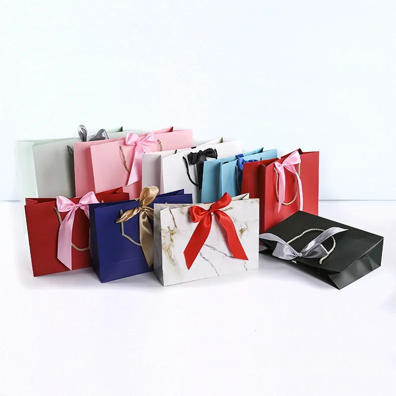 Luxury Premium Shopping Paper Bag With Your Own Logo Printed Packaging De Small Paper Gift Bags With Ribbon