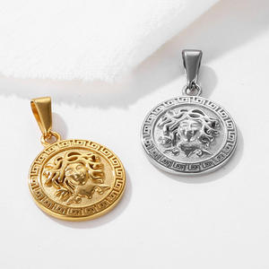 Colgante de moneda de dios griego Medusa para hombre y mujer, joyería de moda 2023, accesorios a la moda, brújula de viaje, oferta de Reino Unido - Product Image 1
