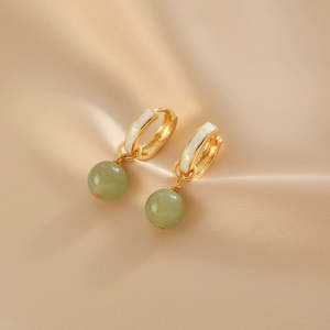 Exquisite Women's 1620 <b>Pearl</b> <b>Earrings</b> with Small Ear Buckle Elegant and Dainty Accessory - Product Image 2