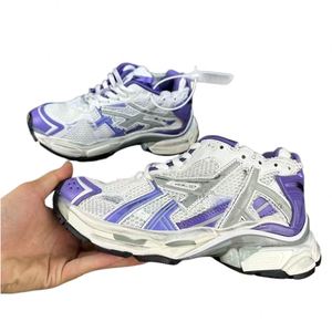 Top-level Designer Running Shoes, Fashionable and of High Quality, Suitable for Both Men and Women, with a Retro Walking Style. - Product Image 2