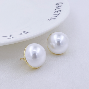 फैशन गहने बड़े अर्ध-गोल मोती ईयररिंग्स शेल मोती इयररिंग्स खोल महिलाओं को स्टड करता है - Product Image 2