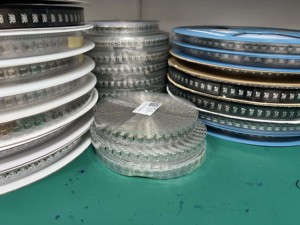 หน้าจอโทรศัพท์มือถือขายดี จอสัมผัสโทรศัพท์มือถือ จอ LCD สำหรับโทรศัพท์มือถือขนาด 6.5 นิ้ว - Product Image 4