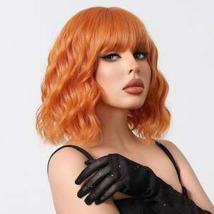 Peluca Corta Ondulada con Flequillo Latisha Wholesale, Peluca Sintética Resistente al Calor de 14 Pulgadas, Estilo Popular para Cosplay y Fiestas para Mujeres - Product Image 2