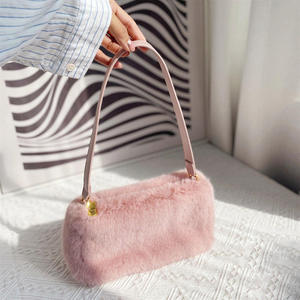 Nouveau Sac à Bandoulière en Peluche 2026 pour Femme – Sac Fourre-tout Multifonctionnel Simple en Peluche - Product Image 6