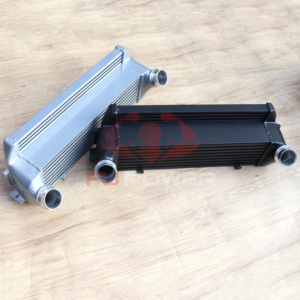 E82 E88 E90 E92 335i 435i M235i F30 F32 F22 N20 <span class=keywords><strong>N55</strong></span> Grand refroidisseur intermédiaire en aluminium amélioré - Product Image 1