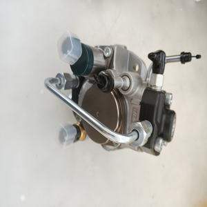 Bomba Inyectora de Combustible 294000-1370 para Motor 4D56 Camioneta L200 - Product Image 2