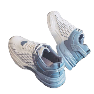 Zapatillas Deportivas Versátiles para Hombre, Transpirables, con Malla, que Aumentan la Altura, Blancas, Casuales, para Correr, Estilo Dad, Tendencia Verano 2025 - Product Image 1