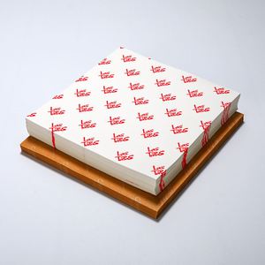 Papel de Envolver Antigrasa para Hamburguesas y Sándwiches, Impresión Personalizada, Grado Alimenticio, con Logotipo - Product Image 5