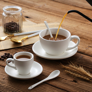 Nuovo caffè Espresso italiano bianco addensato concentrato tazza in ceramica con piattino isolato in porcellana tazze da tè e piattini - Product Image 1