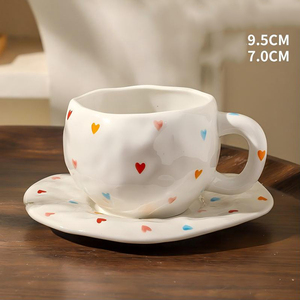 Tazza da Caffè in Ceramica Porcellana Dipinta a Mano con Design Nuoto a Petto Personalizzato Newell e Piattino per Caffetterie e Sale da Tè - Product Image 5