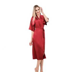 <span class=keywords><strong>Kimono</strong></span> da Bagno di Lusso per Donna in Raso <span class=keywords><strong>Rosso</strong></span> con Maniche Corte, Tessuto Traspirante e ad Asciugatura Rapida per l'Estate, Fornitura ODM - Product Image 1