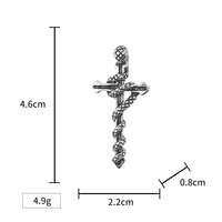 Pendentif de collier transfrontalier Hip Hop tendance pour hommes à la mode unique serpent du zodiaque exagéré accessoire polyvalent breloques croisées