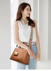 Nouveaux Sacs Bandoulière de Créateur Tendance en Cuir PU de Haute Qualité, Sacs Messager Décontractés, Cabas de Luxe pour Femmes, Sacs à Main et Pochettes - Product Image 4