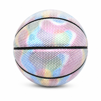 Ballon de basketball holographique réfléchissant en PU avec logo personnalisé, taille 7, effet néon irisé, écologique, durable, pour entraînement nocturne