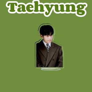 Kpop BT <span class=keywords><strong>Taehyung</strong></span> 10CM Acrílico Standee V HD Foto Dos lados Imprimir <span class=keywords><strong>Idol</strong></span> Modelo de pie Modelo de pantalla Decoración de escritorio Fans Regalo - Product Image 2