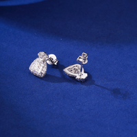 Boucles d'oreilles clous VVS Moissanite en forme de sac d'argent et signe dollar, bijoux hip-hop plaqué or, entièrement serties de baguettes, clous d'oreilles dollar