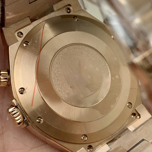 Reloj de pulsera para hombre de diseño de lujo, oro rosa, integrado, resistente al agua 50M, doble hora, reserva de energía, superventas 2026, MOQ bajo - Product Image 3