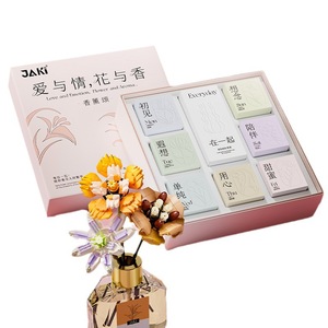 Boîte cadeau parfumée aux fleurs JAKI Building Block, 7 branches, cadeau de la Saint-Valentin pour elle - Product Image 5