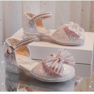 Chaussures de princesse brillantes et respirantes pour filles, avec breloques et nœuds, idéales pour les fêtes et les déguisements - Product Image 6