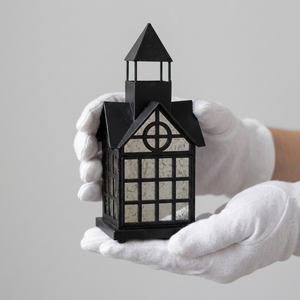 Última Colección Navideña 2026: Faroles Metálicos Negros con Forma de Casa en Diferentes Estilos para Decoración del Hogar - Product Image 3