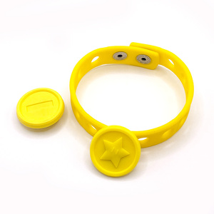 Customizable Thin Silicone Wristbands Colorful Rubber Charm Bracelets for Promotional Gifts Adjustable Band