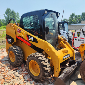 Minicargadora Caterpillar Cat 246C usada, Tractor CAT 3044C DIT, motor 3.3L, desplazamiento, bomba de carga nominal de 0.975 toneladas - Product Image 1