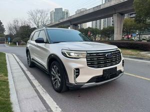 <span class=keywords><strong>Ford</strong></span> Explorer: Legendaria Herencia de SUV, Rendimiento Moderno. Diseñado para Explorar Más Allá del Horizonte. - Product Image 2