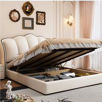 Cadre de lit double King Size avec système de rangement à vérins hydrauliques, lit rembourré avec sommier à lattes en bois et rangement intégré