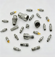 Conector Coaxial de Microondas SMA-KFD180G1 de 4 Orificios para Instalación con Brida, 50 Ohmios, Acero Inoxidable, Aislamiento de PTFE