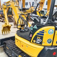 Excavatrice d'occasion Komatsu PC30MR testée sur le terrain, contrôle précis et fluide pour le terrassement en espace restreint