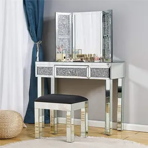 Großhandel Vanity Schlafzimmer möbel Custom Mirror Diamond Schmink tisch mit dreifach gefaltetem Spiegel und Hocker 1 Stück Silber Büro