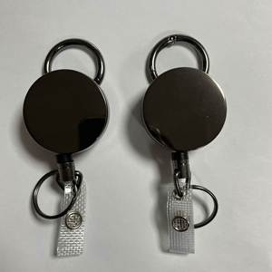 Porte-badge rétractable en métal robuste et étanche avec clip ceinture et porte-clés - Product Image 4