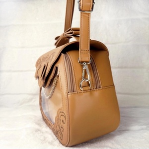 กระเป๋าสะพายข้างวินเทจ Ita หนัง PU สะพายไหล่หรือถือได้ 3 แบบ ปักลาย Lolita ITA-Bag - Product Image 3