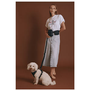 Tas Selempang/Pinggang Jala Bernapas Sederhana Solid dengan Rilis Cepat, Bahan Denim Logo Merek Mewah Kustom, Tali Anjing Bebas Genggam - Product Image 1