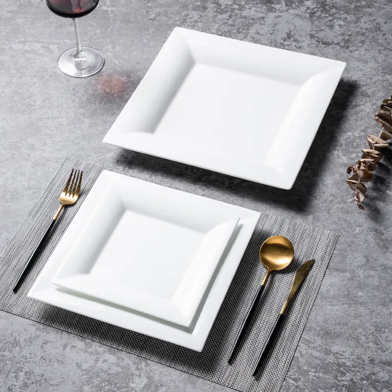 Piatti bianchi della porcellana dell'osso del piatto da tavola del Dessert del quadrato dell'hotel di stile classico P & T