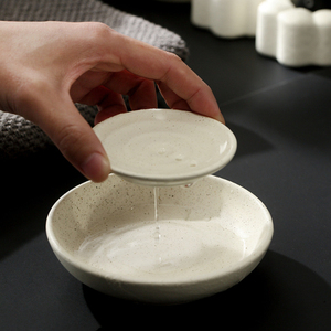 Bathroom Decorative Goodies Vanity Sink <strong>Soap</strong> Holder with Three Drain Holes Cute <strong>Ceramic</strong> Round <strong>Soap</strong> <strong>Dish</strong> - Product Image 4