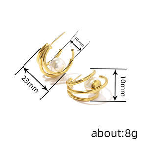 Pendientes Minimalistas Dorados con Perla Sintética Blanca en Bisel, Chapados en Oro de 18K, Unisex, para Uso Diario - Product Image 6