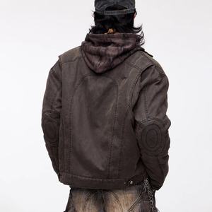 เสื้อแจ็คเก็ตยีนส์ผู้ชายสไตล์สตรีทลำลองแบบขายส่ง น้ำหนัก 14 ออนซ์ ดีไซน์แบบ Deconstructed ลุคทำสีซีด แจ็คเก็ตสั้นทรงหลวม - Product Image 2