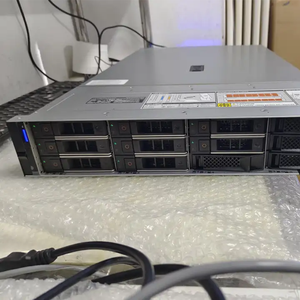 D e l R760 Intel Xeon Platinum 8558U1 24SFF H755 2*1400W 2U servidor en rack PowerEdge R760 Server - Product Image 3