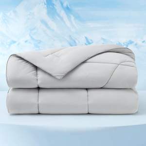 <span class=keywords><strong>Couverture</strong></span> de refroidissement double face à insertion de couette légère et respirante grise Queen Size certifiée OEKO pour les dormeurs chauds - Product Image 3