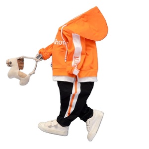 Vêtements pour enfants de haute qualité en gros, nouveau style, ensembles de vêtements, sweat-shirt avec oreilles et pantalon, jeans pour enfants - Product Image 4