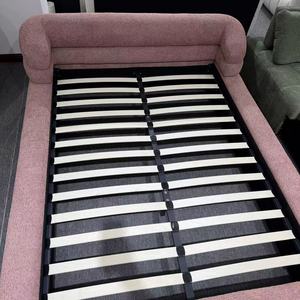 Base de Cama Estilo Nórdico al por Mayor, Personalizable, con Tapizado de Tela Rosa Tipo Teddy y Cabecera Redondeada para Hogar/Hotel - Product Image 2