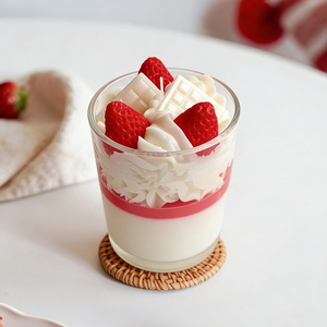 Candela Profumata Creativa a Tema Dessert in Cera di Soia per Decorazione Casa, Regalo di Compleanno, San Valentino e Feste - Product Image 6