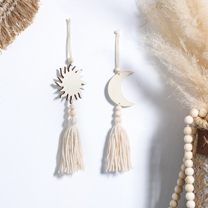 Décoration <span class=keywords><strong>murale</strong></span> bohème en macramé fait main en coton beige et bois, <span class=keywords><strong>soleil</strong></span>, <span class=keywords><strong>lune</strong></span>, étoile, 25 cm, ornement de décoration intérieure - Product Image 1