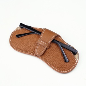 Étui à lunettes en cuir PU pochette à lunettes de soleil voyage Portable lunettes couverture hommes et femmes lunettes de soleil étui de protection - Product Image 1