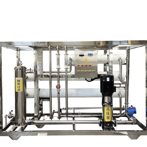 Système d'osmose inverse contrôlé par PLC, moteur en acier inoxydable, usine de traitement d'eau haute capacité pour boissons/aliments/hôtels - Product Image 1