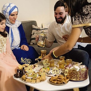 อุปกรณ์ตกแต่งคัพเค้กรูปดาวพระจันทร์สีทองระยิบระยับอุปกรณ์ตกแต่งหน้าเค้กอีดเค้ก - Product Image 5